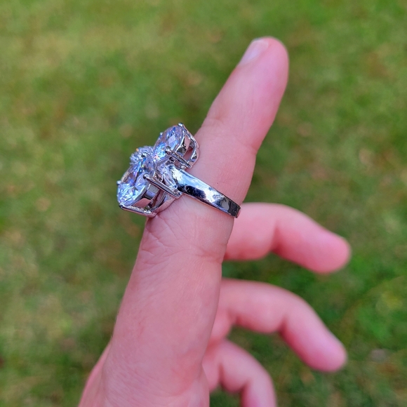 8th World Wonder Diamond Dazzler Silver Ring Size 6 - Picture 7 of 12